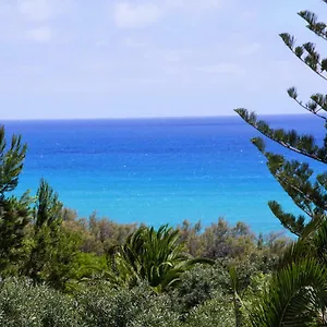 - Pedras Pretas Beach House , Porto Santo Portugal